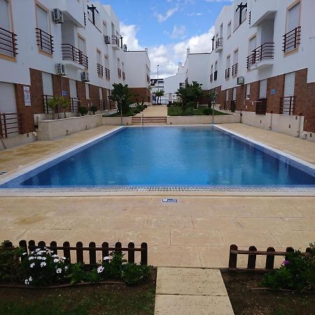 Cabanas De Tavira Gomeira, Bottom Floor 2 Bedroom Apartment Close To The Ocean Bagian luar foto